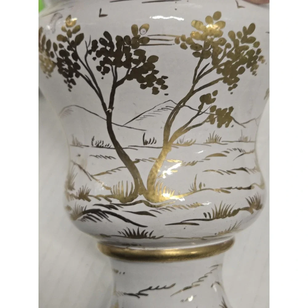 Vintage Ugo‎ Zaccagnini Italian Signed Italy Art Pottery Vase Gold White